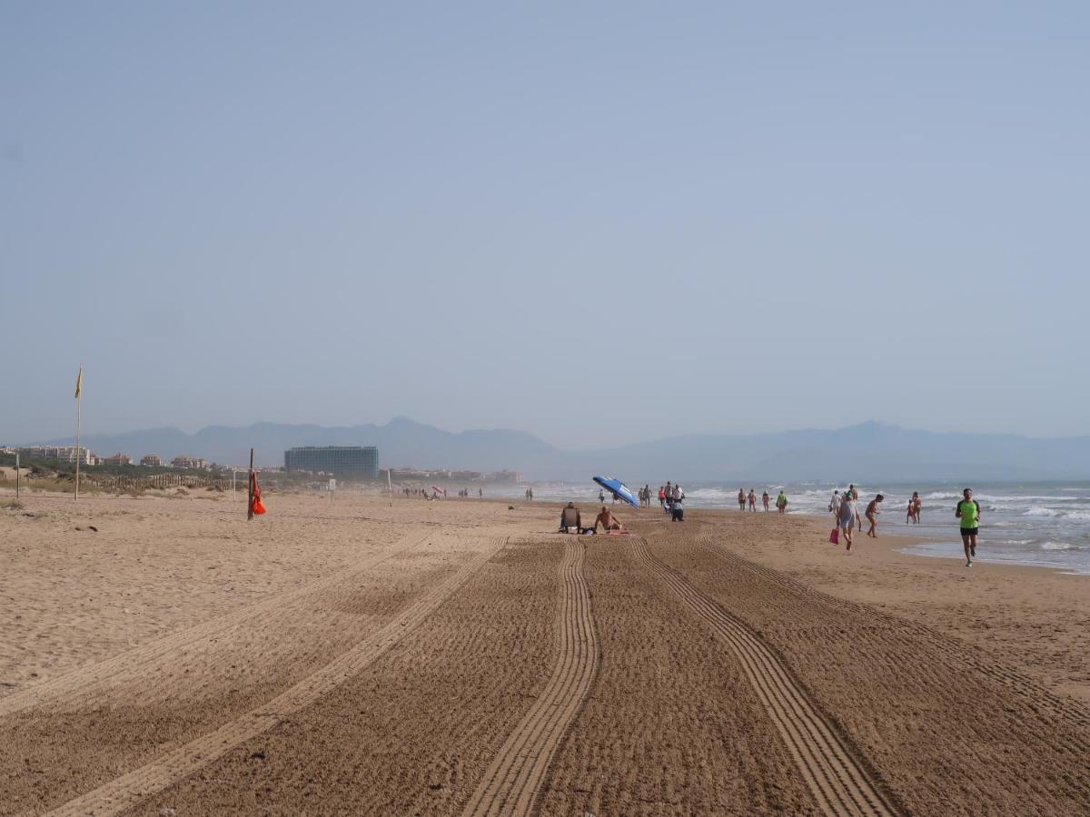 شقة Emilia De La Playa لا ماتا المظهر الخارجي الصورة
